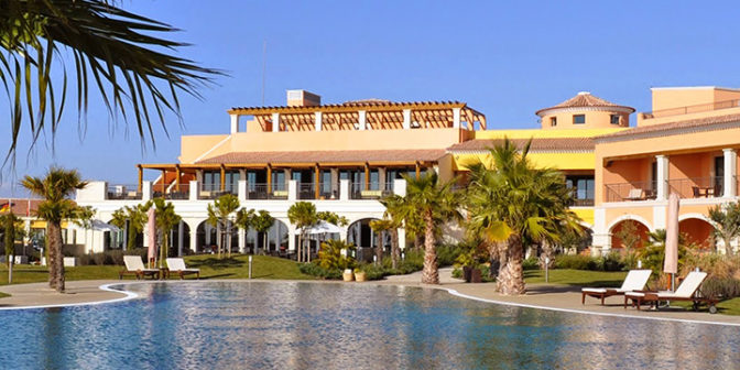 Фотография отеля Cascade Wellness & Lifestyle Resort бассейн Area Pool - Португалия, Алгарве